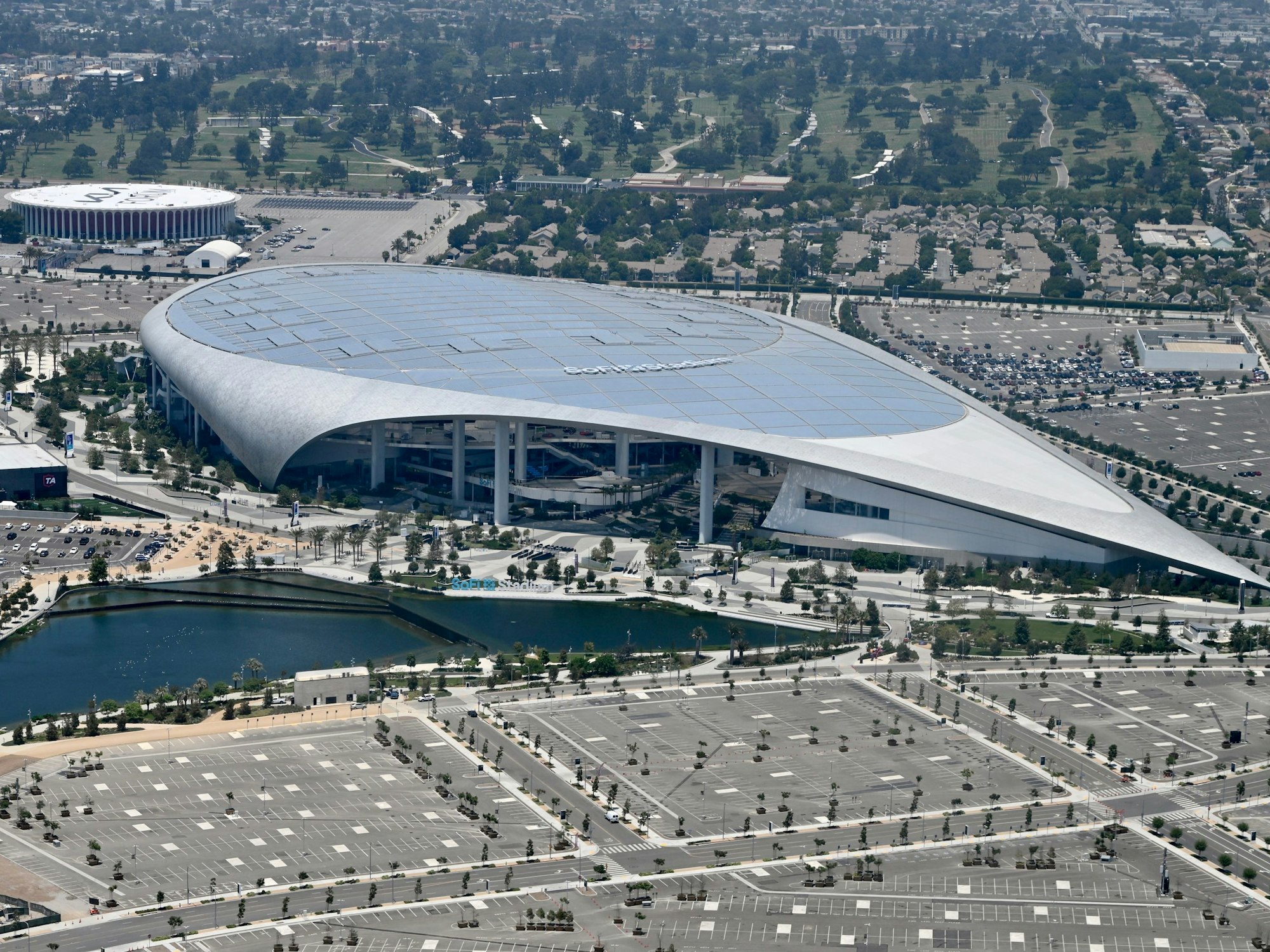 Luftaufnahme des SoFi Stadium in Inglewood, Kalifornien am 16. Juni 2022