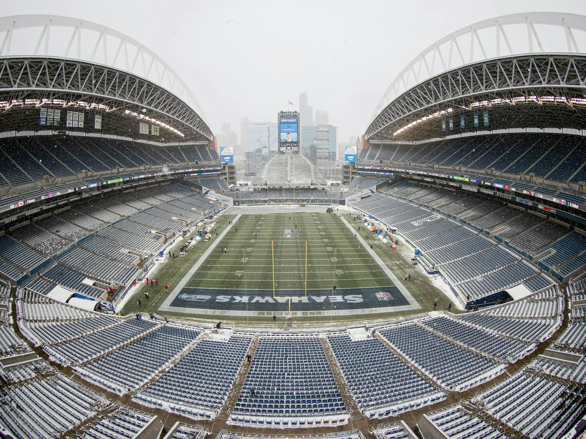 Innenansicht des Lumen Field vor dem Seattle Seahawks Spiel gegen die Chicago Bears am 26. Dezember 2021