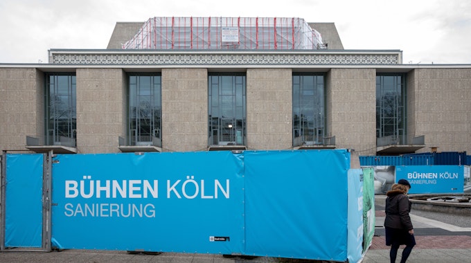 Das Bild zeigt eine Außenaufnahme der Baustelle der Bühnen der Stadt Köln.&nbsp;




