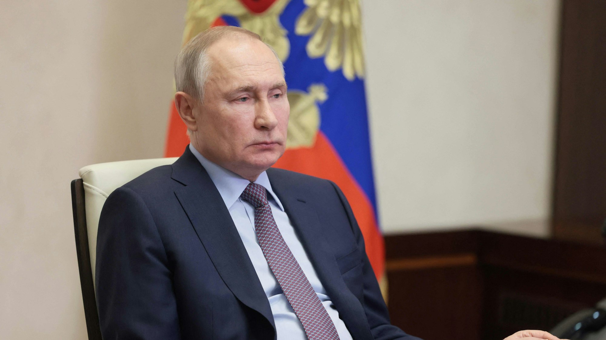 Der russische Präsident Wladimir Putin wird im Gespräch als „Trottel“ bezeichnet. Er kennt die mutmaßlich für das Gespräch verantwortlichen Oligarchen und wird einschätzen können, ob die Aussagen authentisch sind. (Symbolbild)