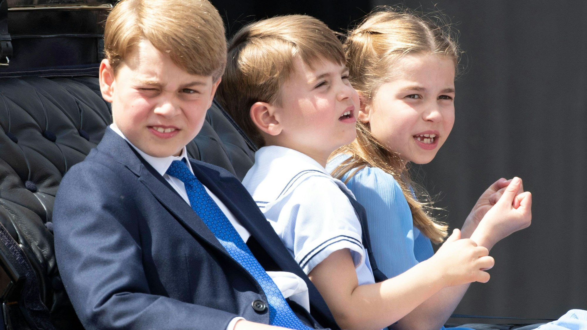 Prinz George, Prinzessin Charlotte und Prinz Louis während der Parade „Trooping the Colour“ im Jahre 2022.