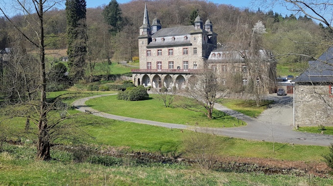 Zu sehen ist Schloss Gimborn in Marienheide.