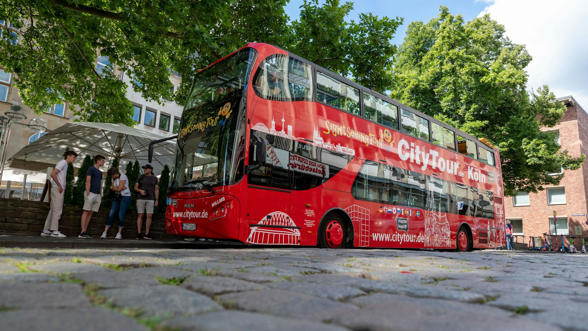 Ein Gefühl wie in London könnte in Köln im roten Doppeldeckerbus aufkommen.
