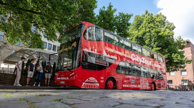 Ein Gefühl wie in London könnte in Köln im roten Doppeldeckerbus aufkommen.