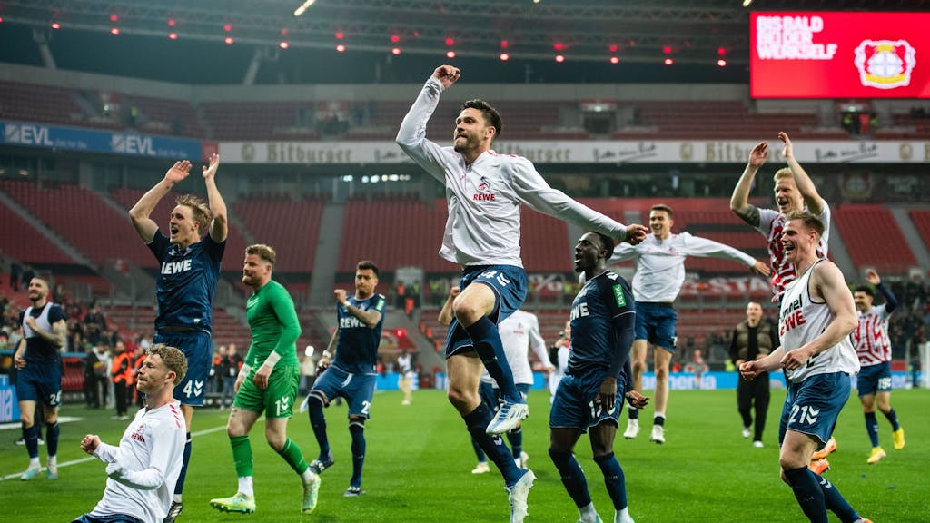 Der 1. FC Köln feierte am Freitagabend (5. Mai 2023) einen 2:1-Sieg bei Bayer Leverkusen.