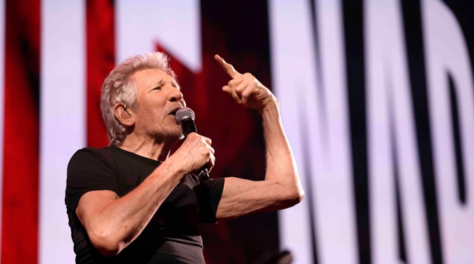 Roger Waters (* 6. September 1943 in Great Bookham, Großbritannien, Britischer Musiker und Ex-Pink Floyd-Sänger) gastiert mit Werken von Pink Floyd auf seiner „This Is Not A Drill“-Abschiedstour.&nbsp;