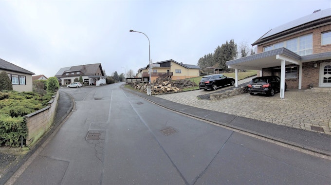 Urfeyer Straße und Talweg in Kall-Keldenich