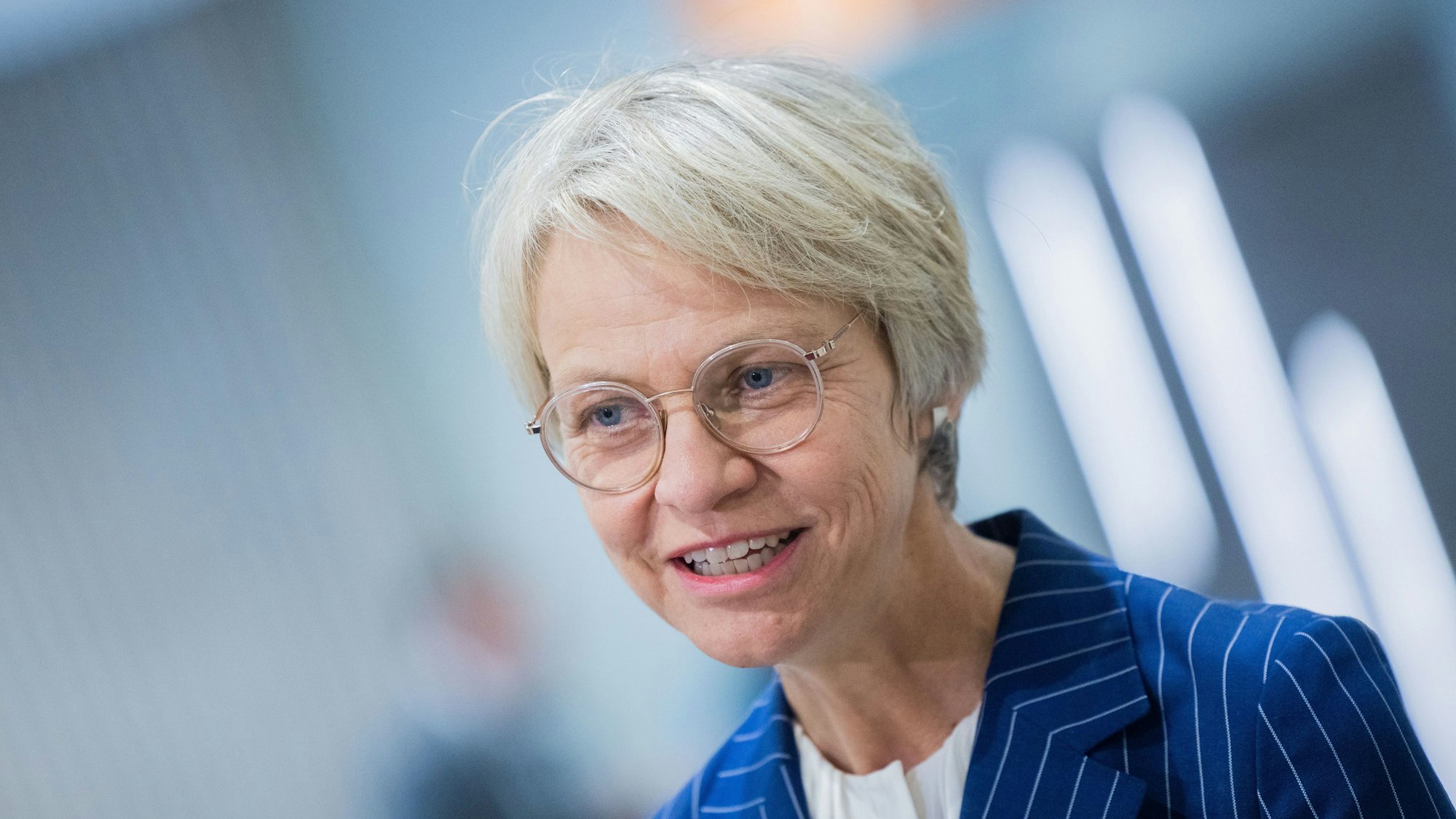 Dorothee Feller (CDU), Schulministerin von Nordrhein-Westfalen, steht wegen IT-Problemen in der Kritik.
