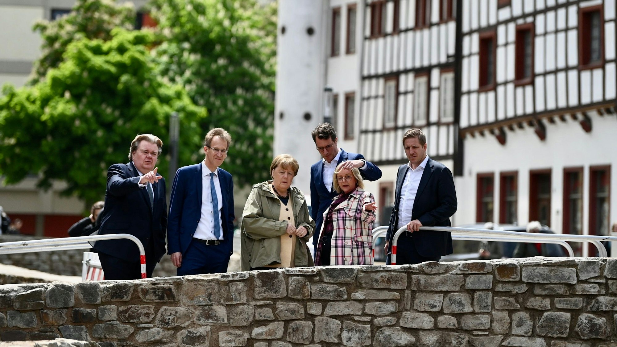 Angela Merkel besucht gemeinsam mit Hendrik Wüst erneut Bad Münstereifel