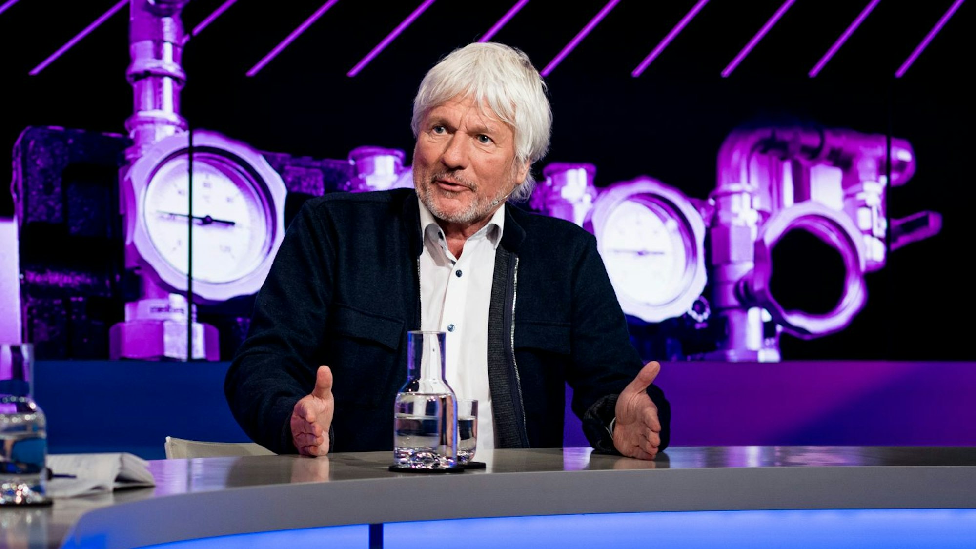 Der Kölner Kabarettist Jürgen Becker äußerte sich in der ARD-Talksendung „Maischberger“ auch zur „Letzten Generation“.