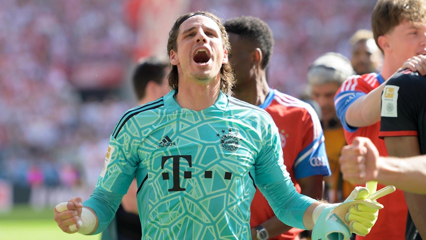 Yann Sommer, Ex-Torwart von Borussia Mönchengladbach, hat am Samstag (27. Mai 2023) mit seinem Klub Bayern München den Gewinn der deutschen Meisterschaft feiern können. Sommer schreit seine Freude heraus.