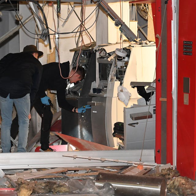 Am Marktplatz in Kerpen-Türnich wurde am 24. Mai ein Bankautomat gesprengt.