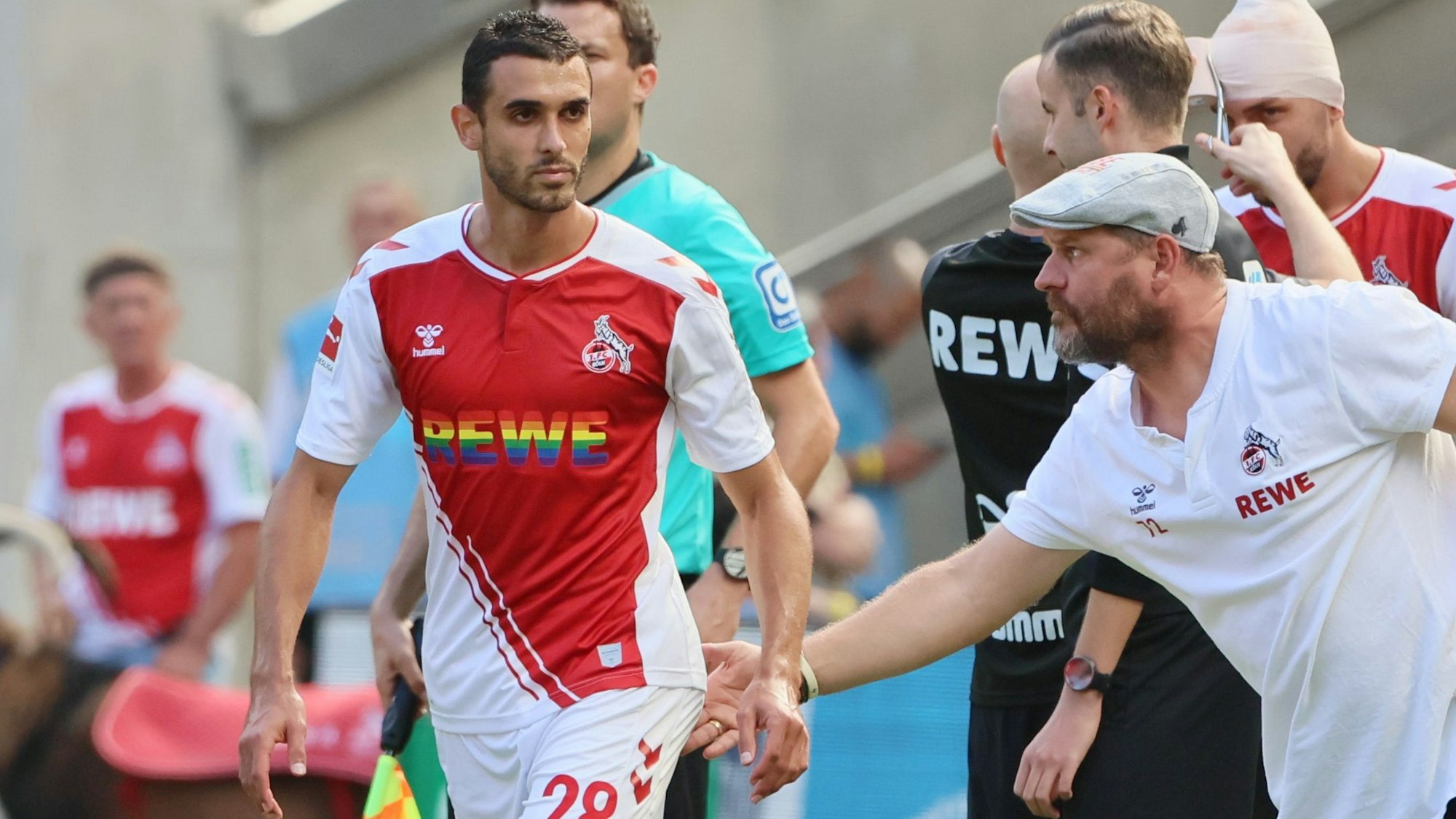 Trainer Steffen Baumgart verabschiedet einen absoluten Leistungsträger; Ellyes Skhiris Ambitionen sind größer als die des 1. FC Köln.