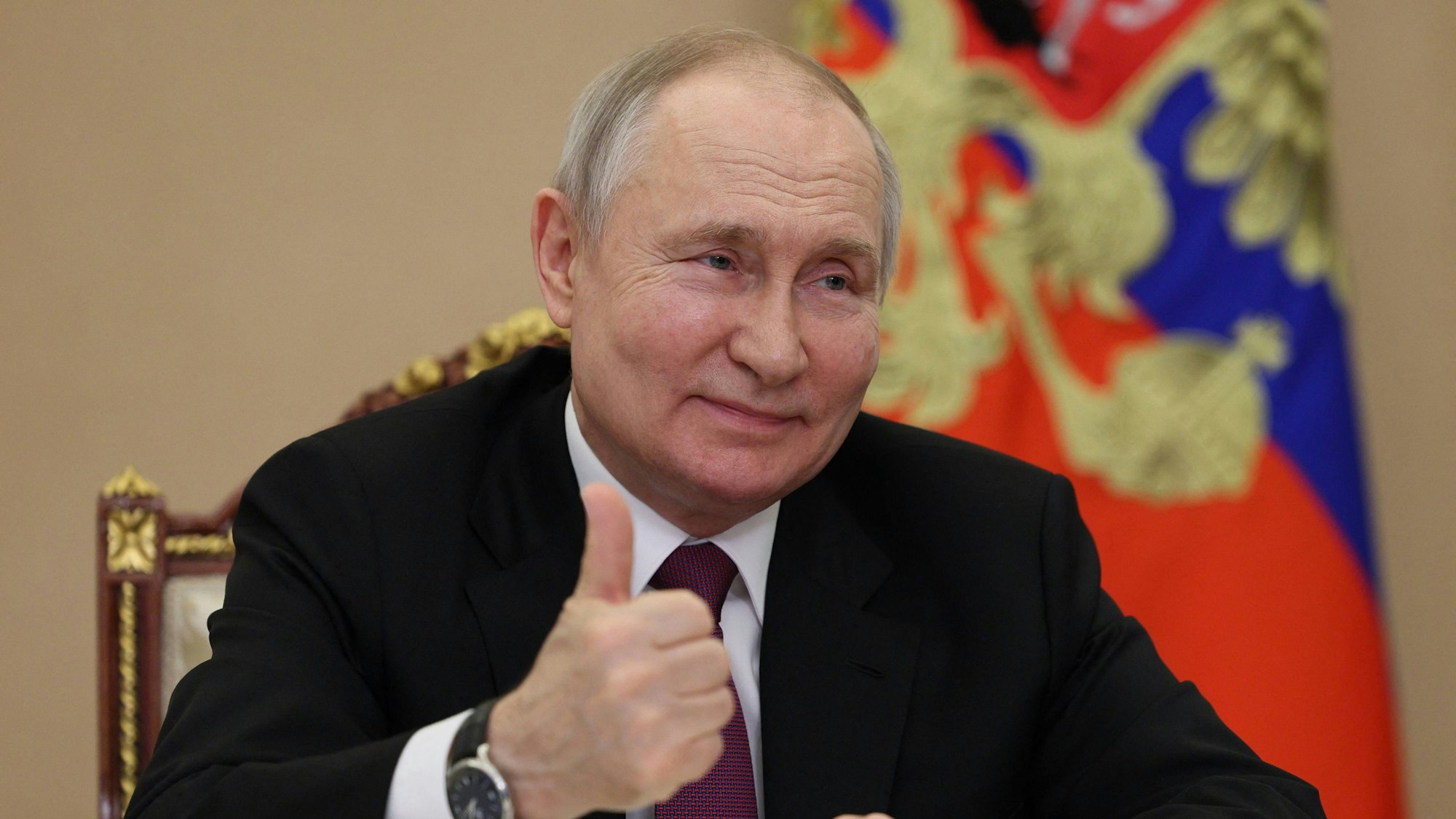 Alles unter Kontrolle, behauptet Wladimir Putin. In Russland jedoch wächst angesichts mehrerer Angriffe auf russischem Staatsgebiet die Angst.