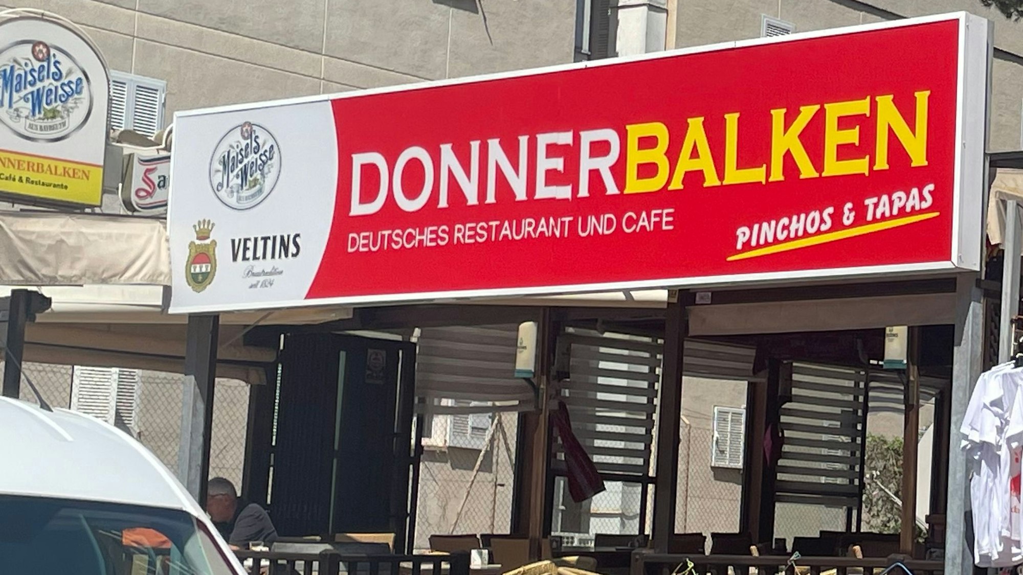 Das Restaurant „Donnerbalken“ an der Schinkenstraße auf Mallorca, aufgenommen am 4. Juni 2023.