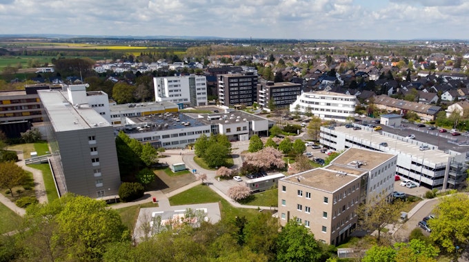 Das Luftbild zeigt das Marien-Hospital in Euskirchen.