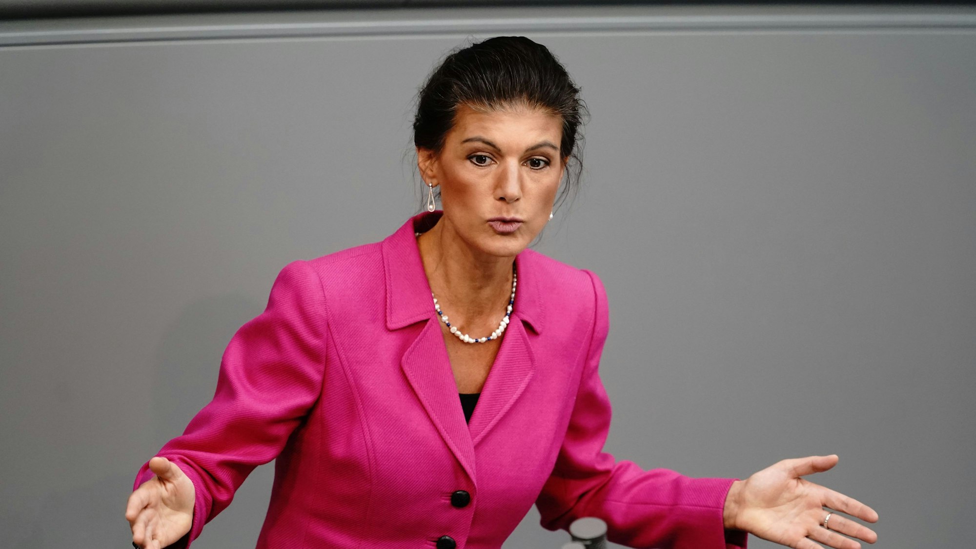 Sahra Wagenknecht (Linke) soll nach dem Willen des Parteivorstandes ihr Bundestagsmandat abgeben.