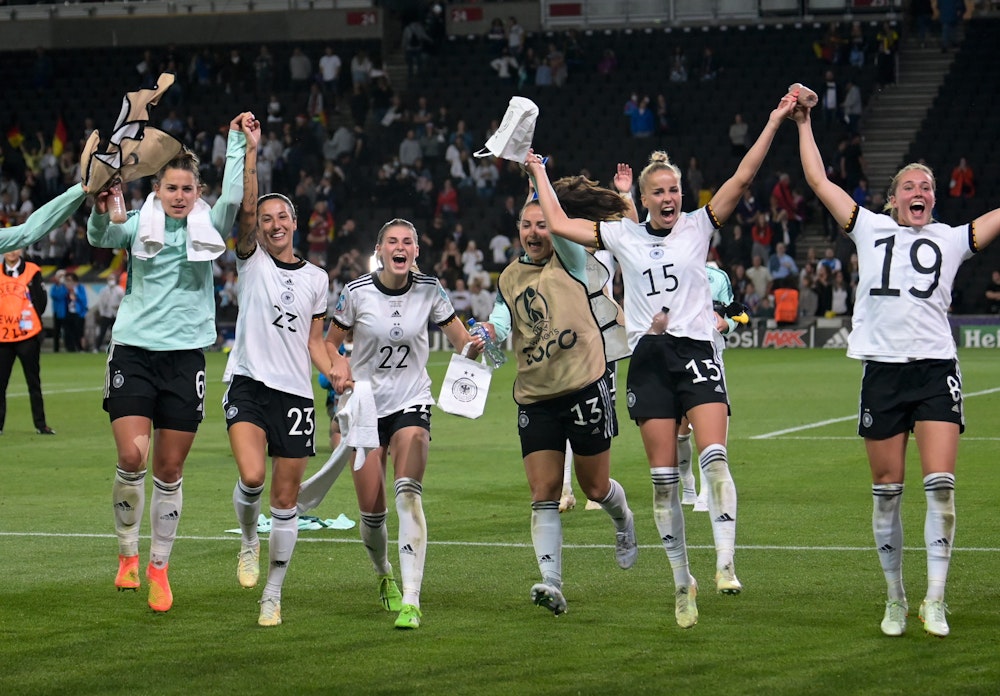 Colonna del calcio femminile: riduzione dei diritti televisivi della Coppa del mondo femminile