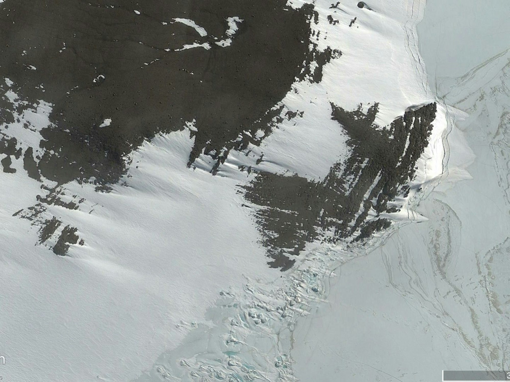 Das Foto zeigt einen Abschnitt im Südosten der Inexpressible Island in der Antarktis, im Jahr 2011.