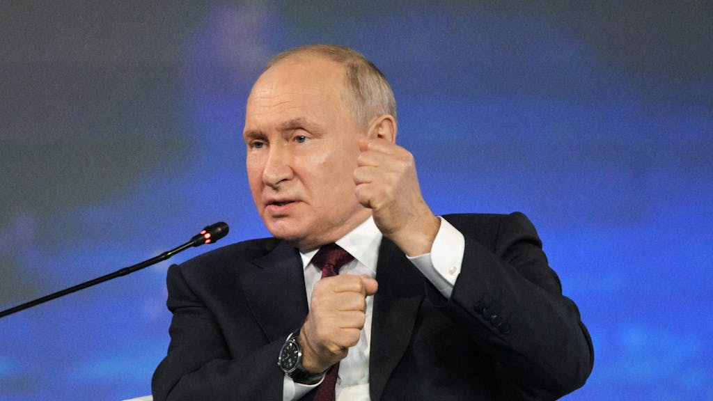 Russlands Präsident Wladimir Putin am 16. Juni beim Internationalen Wirtschaftsforum in St. Petersburg.