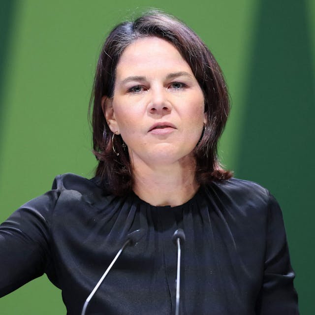 Außenministerin Annalena Baerbock beim Kleinen Parteitag der Grünen in Bad Vilbel.