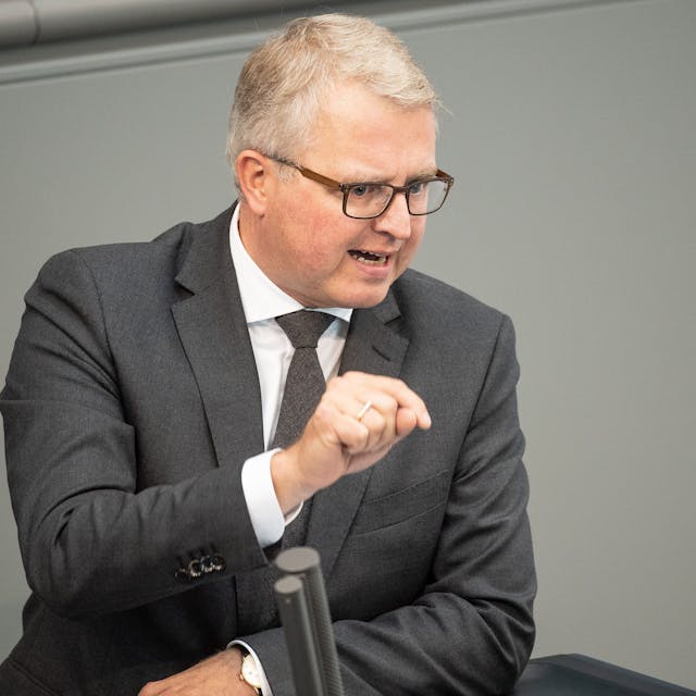 Berlin: Frank Schäffler (FDP), Bundestagsabgeordneter, spricht während einer Plenarsitzung des Deutschen Bundestages.&nbsp;