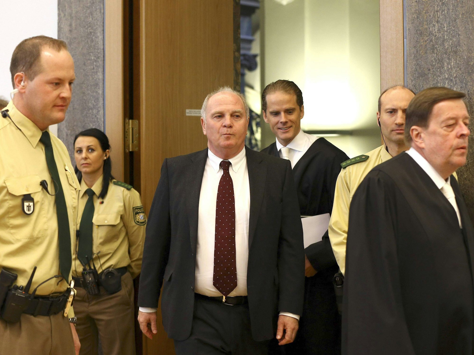 Uli Hoeneß beim letzten Prozesstag der Steuerhinterziehungsverhandlung gegen ihn vor der 5. Strafkammer des Landgerichts München.