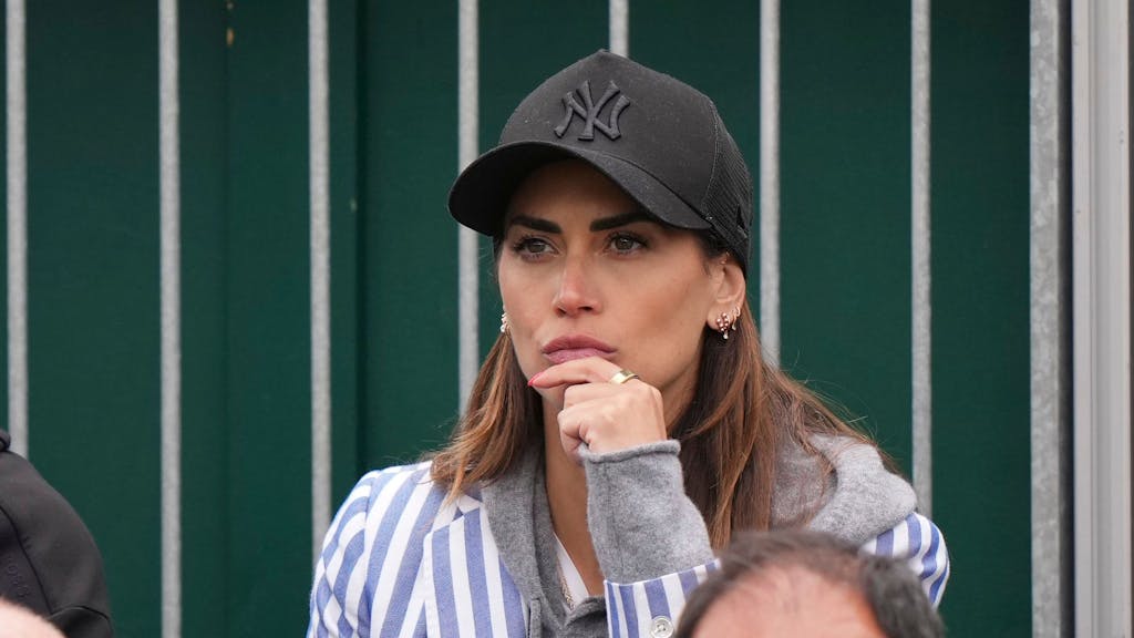 Melissa Satta schaut in Wimbledon beim Erstrunden-Match ihres Freundes Matteo Berrettini zu.