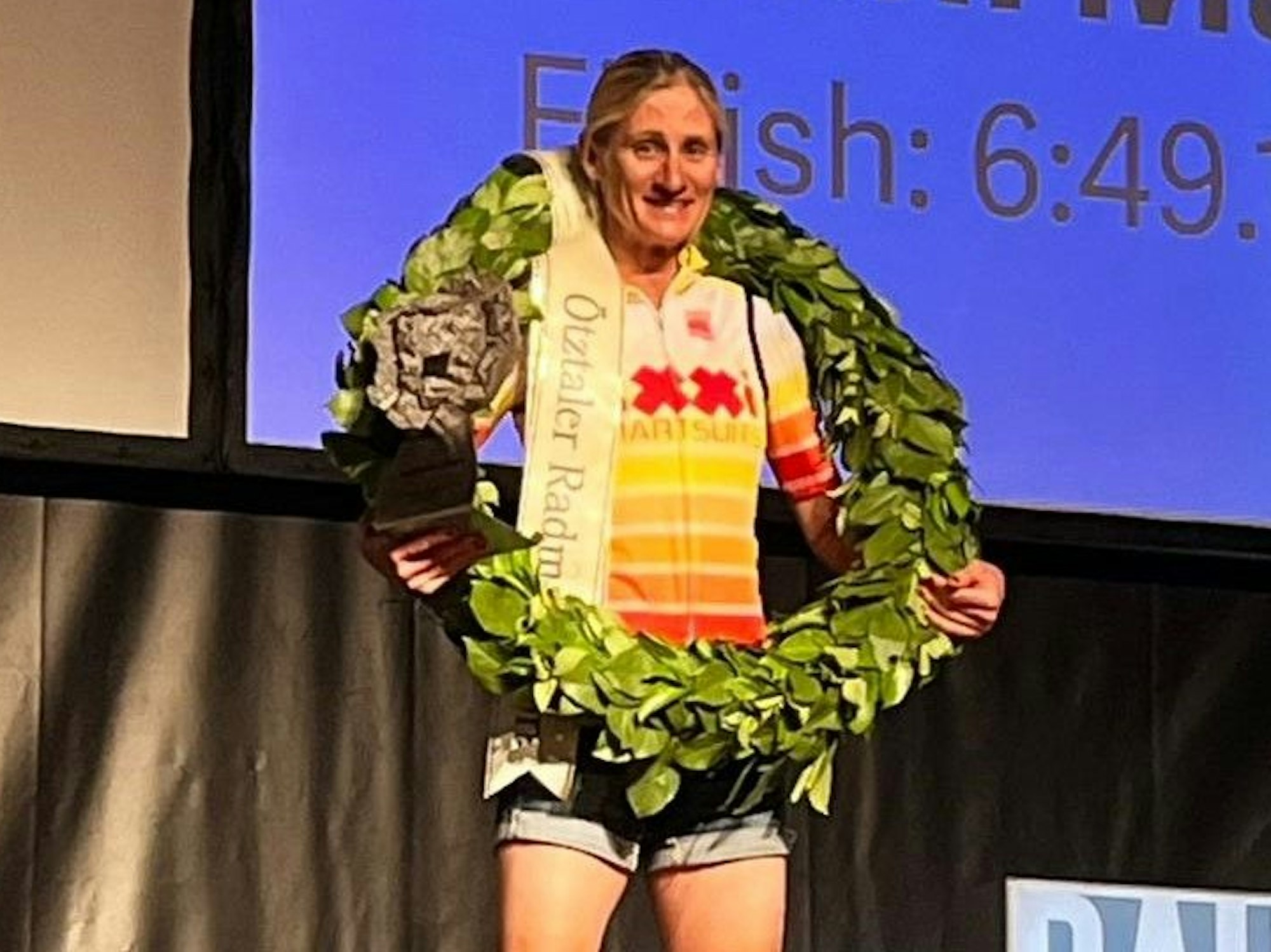 Janine Meyer aus Köln hat den Ötztaler Radmarathon gewonnen.