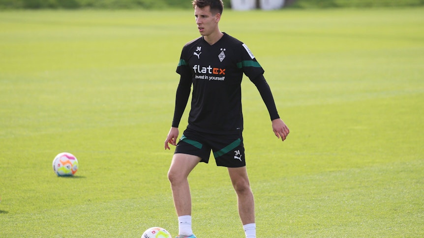 Conor Noß, hier bei einem Training von Borussia Mönchengladbach am 28. Oktober 2022 im Borussia-Park.