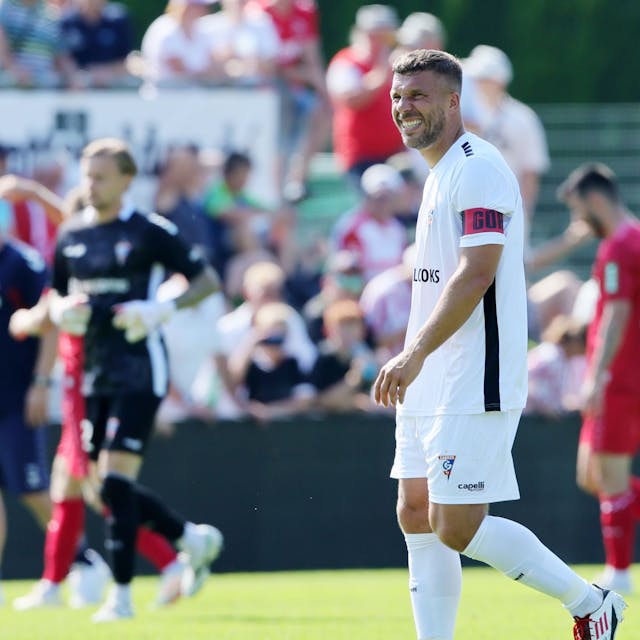 Lukas Podolski im Testspiel gegen den FC