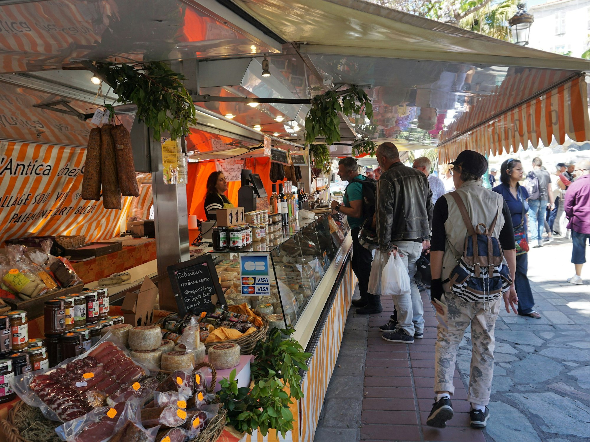 Markt in Ajacciol auf Korsika