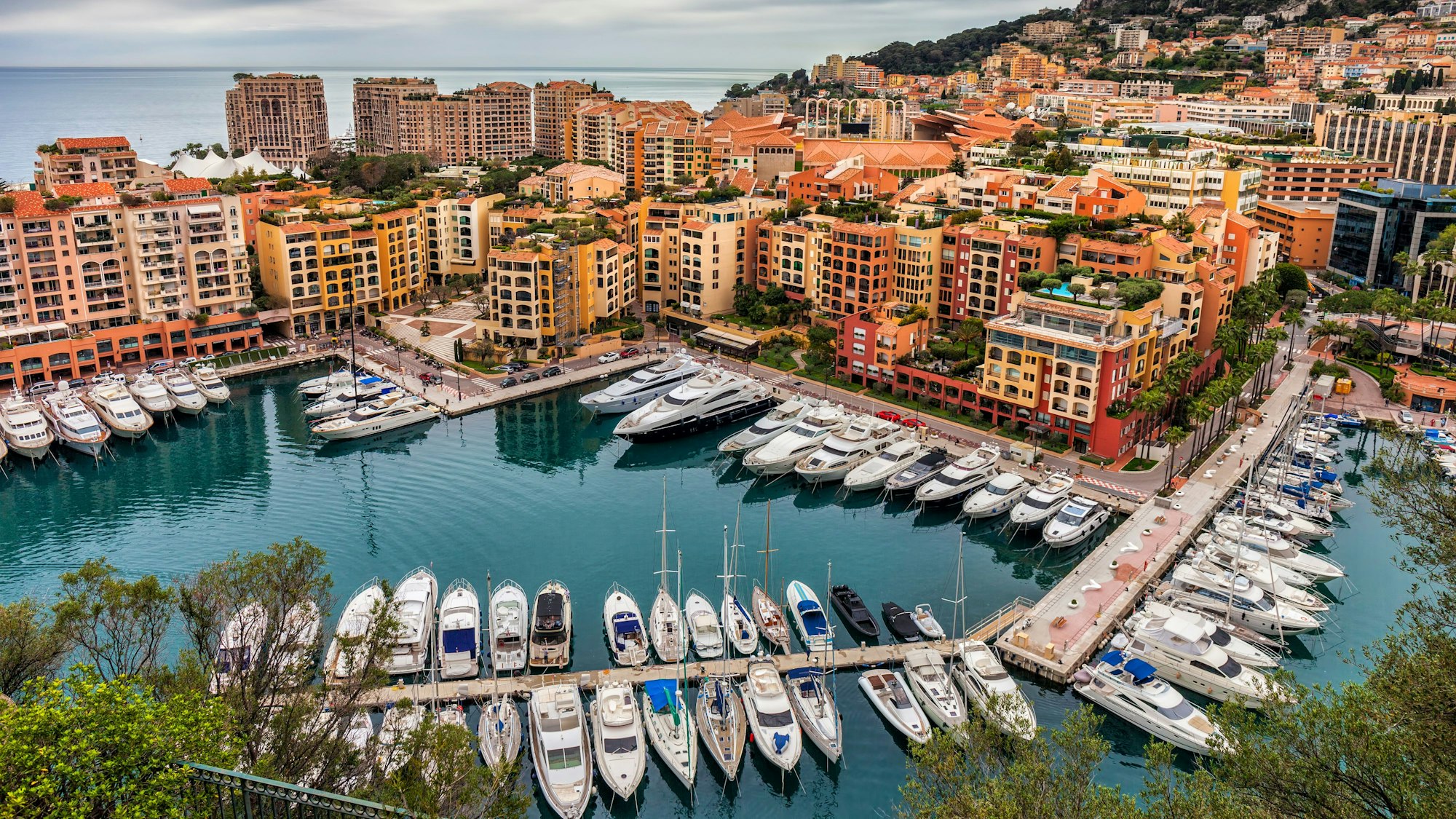 Blick auf den Yachthafen von Monte-Carlo, Monaco.