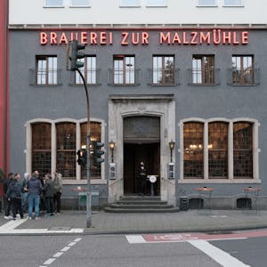 30.09.2021, Köln:  Michael Rosenbaum, Melanie Schwartz, Brauerei zur Malzmühle. Foto: Max Grönert
