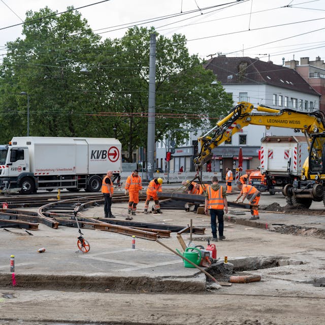 Gleisbauarbeiten an der Aachener Straße.