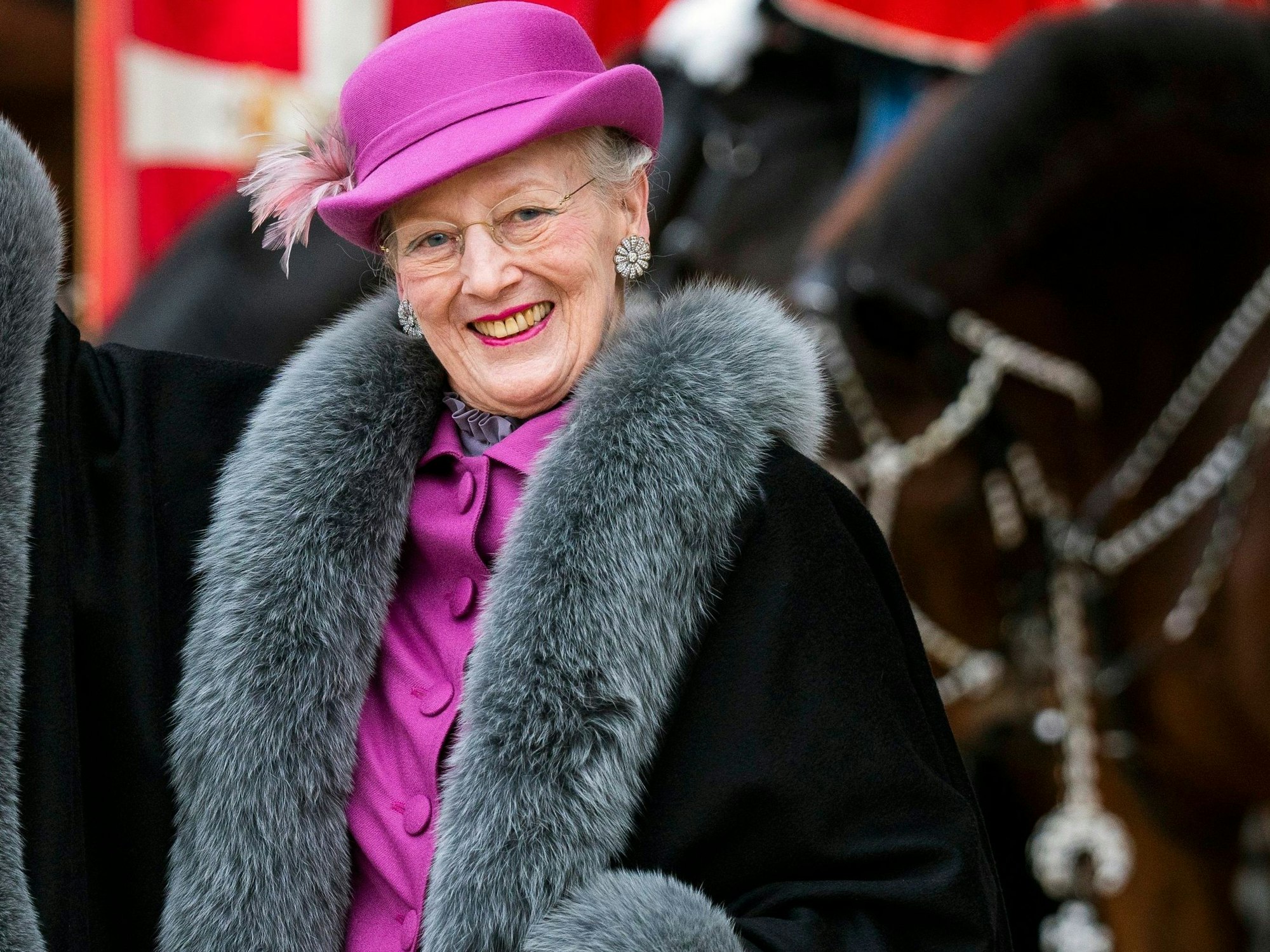 Königin Margrethe II. von Dänemark lächelt in die Kamera.