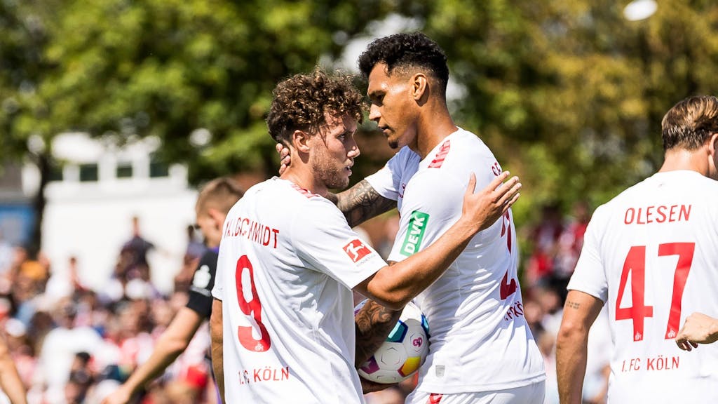 Luca Waldschmidt und Davie Selke jubeln für den 1. FC Köln.