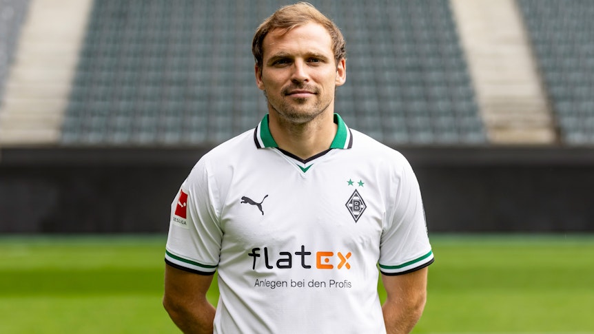 Tony Jantschke spielt als Innenverteidiger für Fußball-Bundesligist Borussia Mönchengladbach in der Saison 2023/2024.