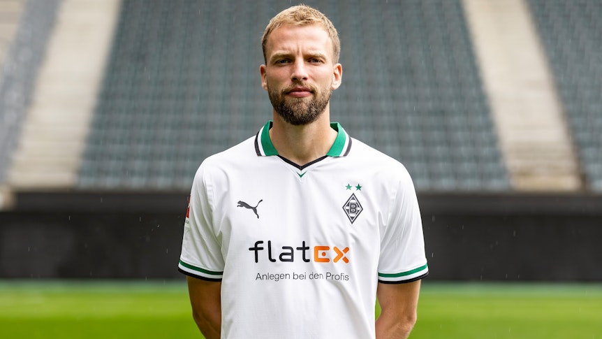 Marvin Friedrich, Innenverteidiger bei Fußball-Bundesligist Borussia Mönchengladbach in der Saison 2023/2024. Er trägt die Rückennummer 5.