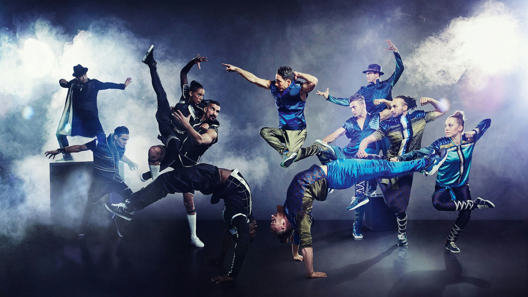 Die Breakdancer der Berliner Gruppe Flying Steps mit ihrer Show «Red Bull Flying Illusion».