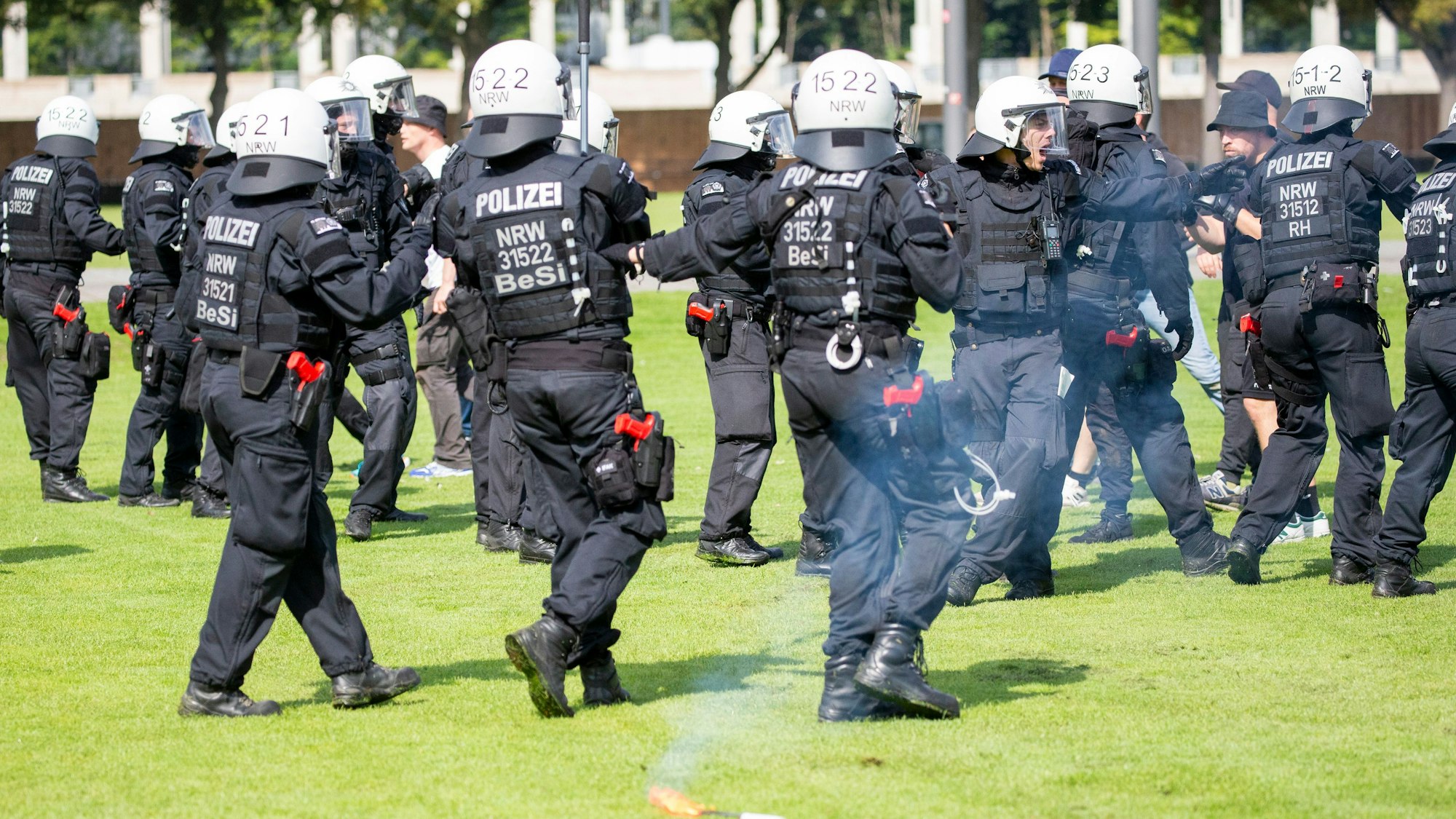 NRW-Polizeigroßübung der Landespolizei für die Fußball-Europameisterschaft