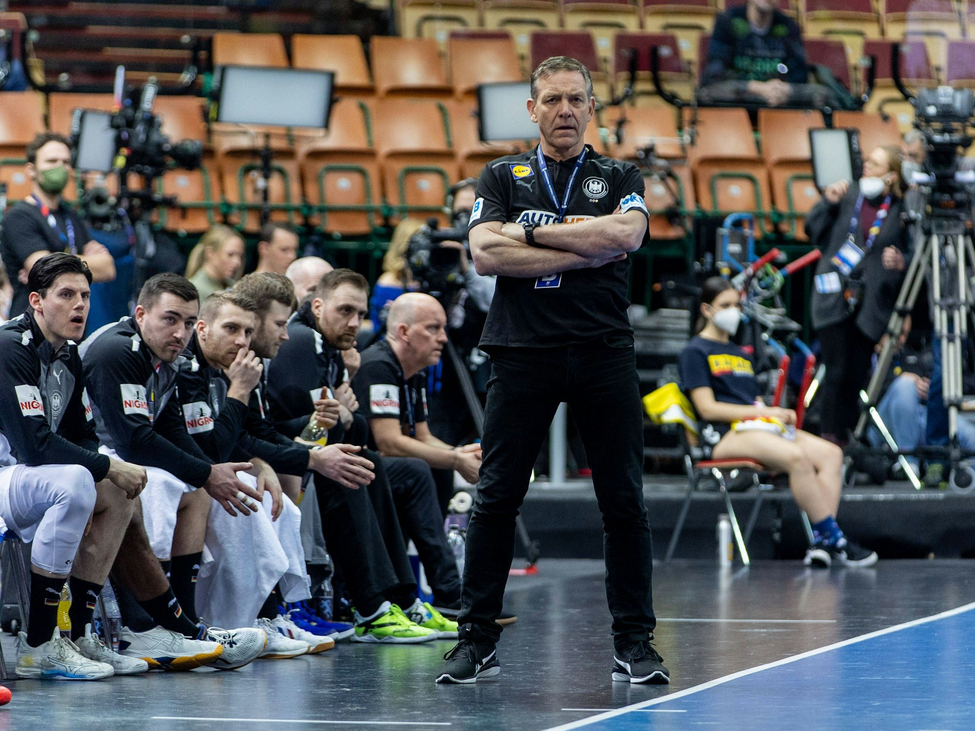 Deutscher Nationaltrainer Alfred Gislasonn bei der Weltmeisterschaft 2023 in Polen und Schweden. 