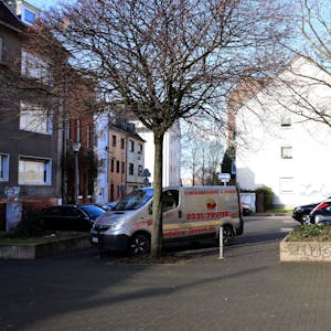 Auf dem kleinen Platz an der Lohmühlenstraße sollen nach dem Willen der ezikrsvertretung Mülheim Bänke und Mülleimer aufgestellt werden.