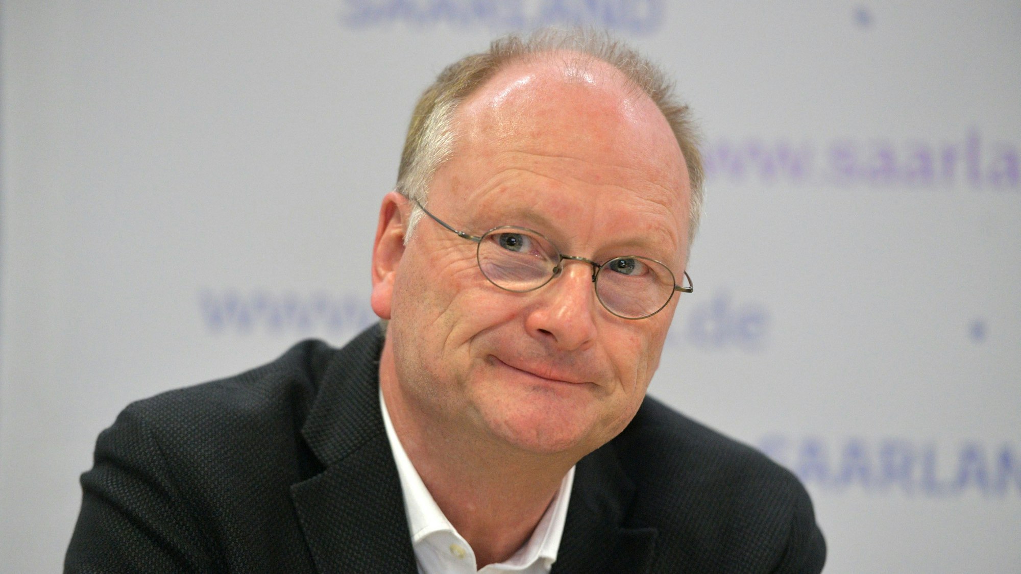 Sven Plöger, ARD-Wettermoderator und Diplom-Meteorologe, stellt unter anderem in der Tagesschau, in den Tagesthemen sowie in der Aktuellen Stunde des WDR regelmäßig das Wetter vor. (Archivbild)