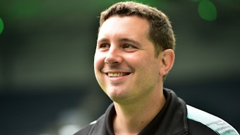 Nils Schmadtke, Sportdirektor Lizenz bei Borussia Mönchengladbach, hier am 5. August 2023 beim Testspiel gegen HSC Montpellier im Borussia-Park.