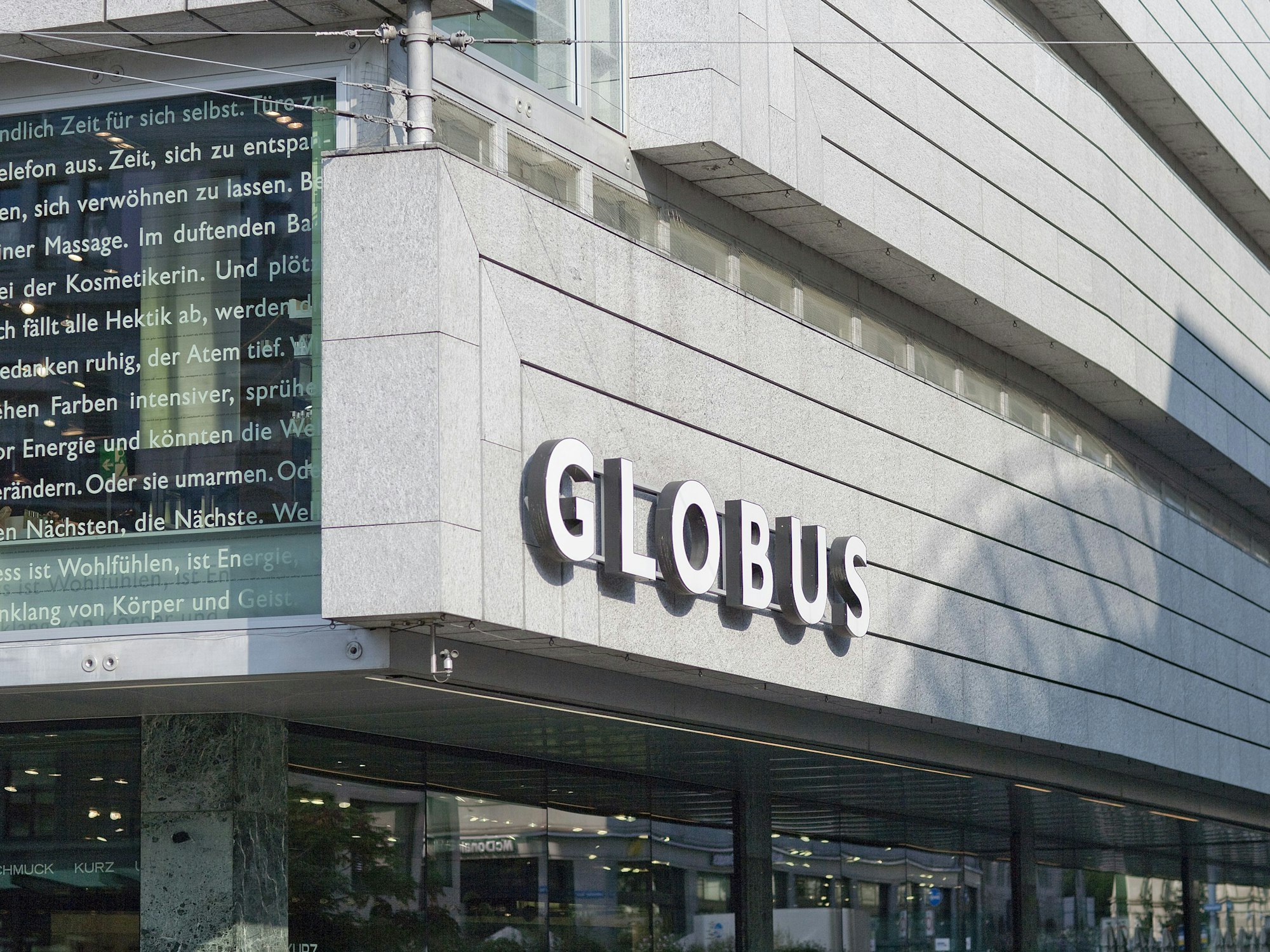 Die Fassade der Filiale des Einzelhändlers „Globus“, hier im September 2019 in Zürich.