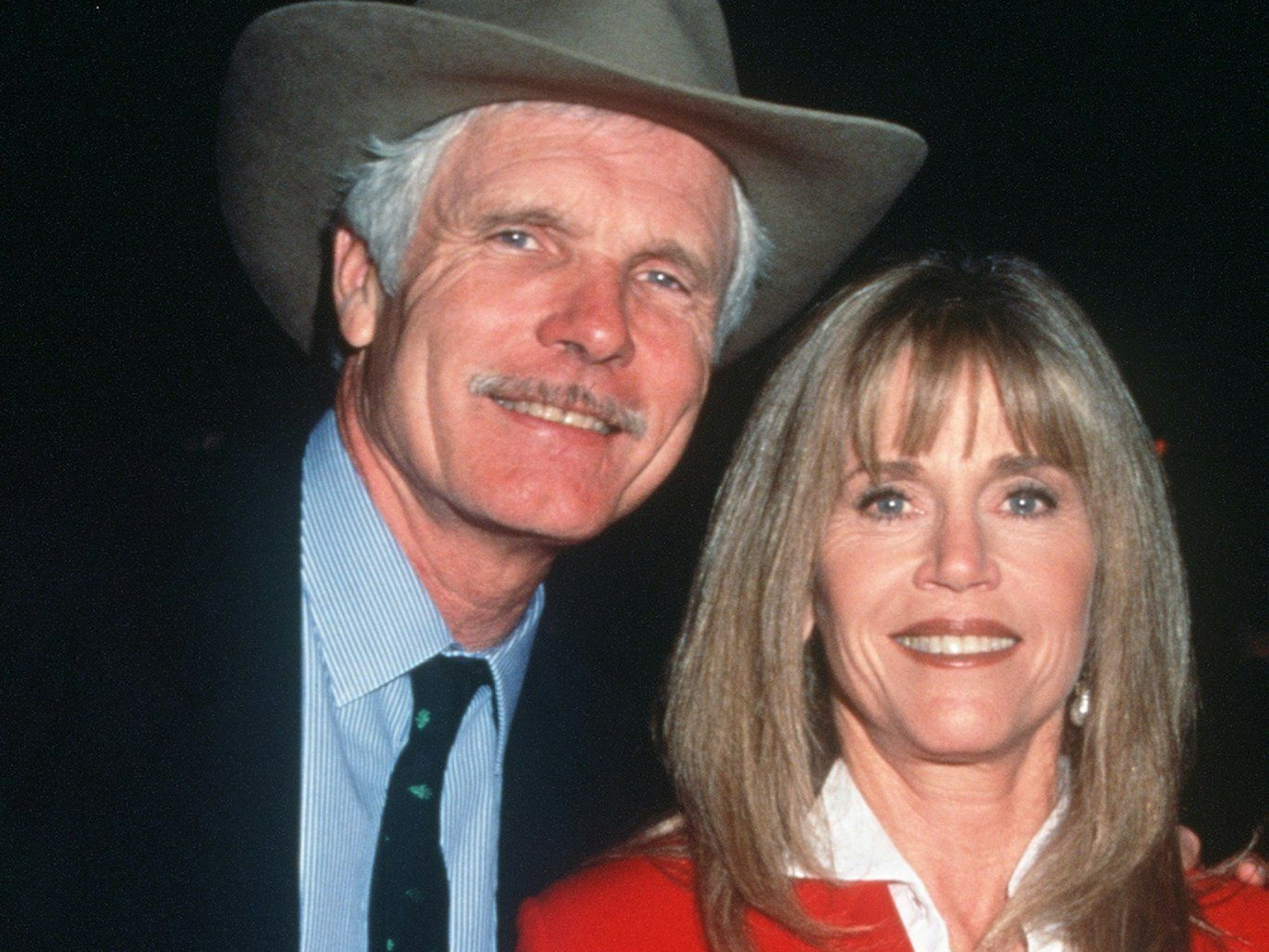 Archivbild vom 22. Mai 1996 zeigt CNN-Gründer Ted Turner mit seiner Ehefrau, der Schauspielerin Jane Fonda.