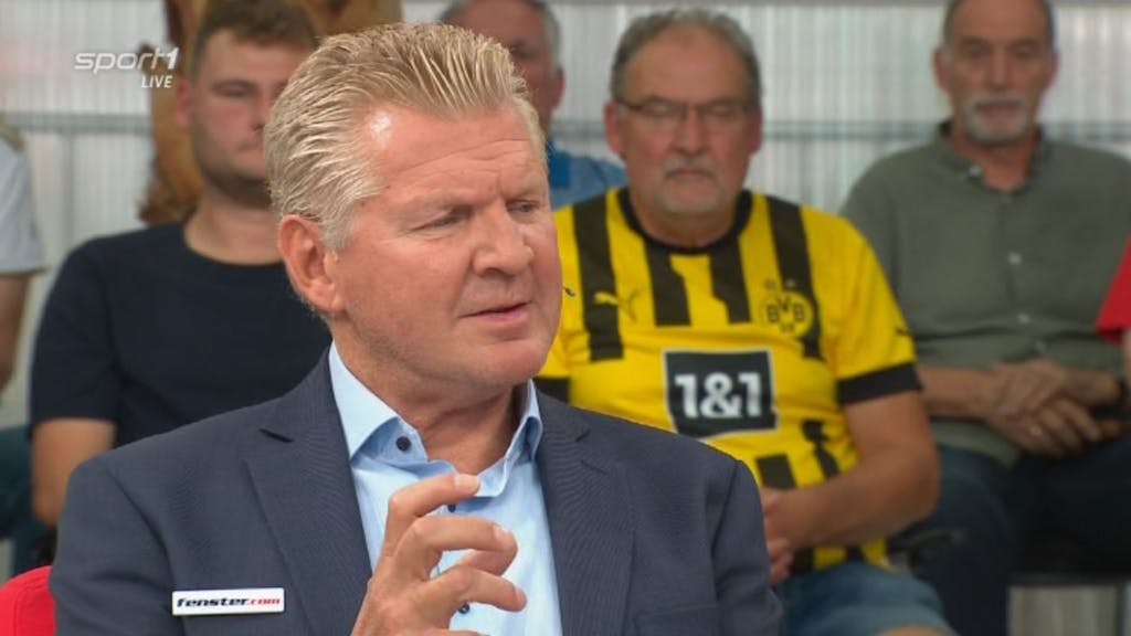 Stefan Effenberg kritisiert im Doppelpass auf Sport1 Bundestrainer Hansi Flick.