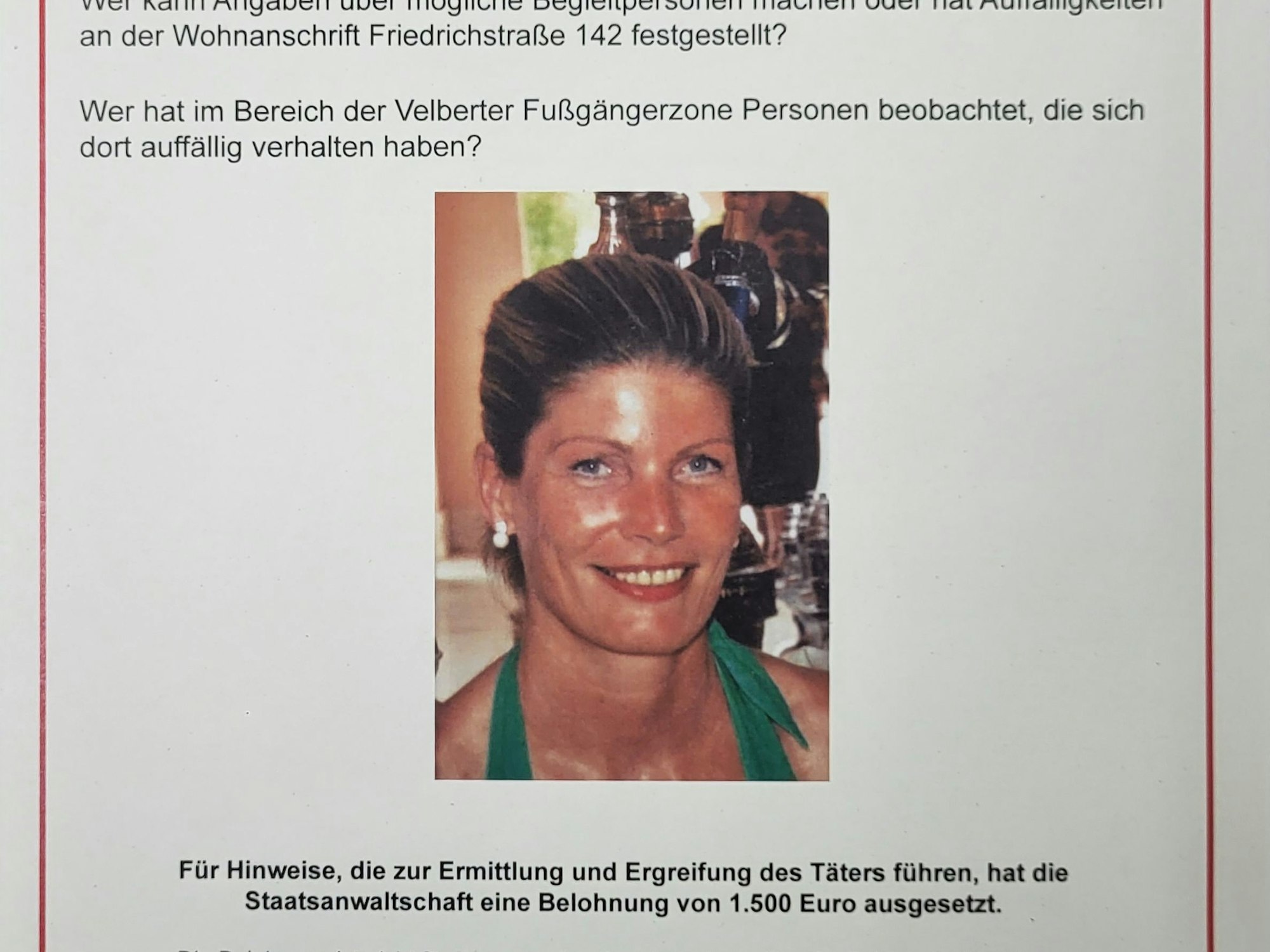 Fahndungsplakat zum Mord 2007 an der Stewardess Claudia Knapp in Velbert