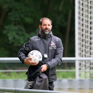 1. FC Köln, Training U19, Trainer Stefan Ruthenbeck (1. FC Köln), 05.08.2021, Bild: Herbert Bucco